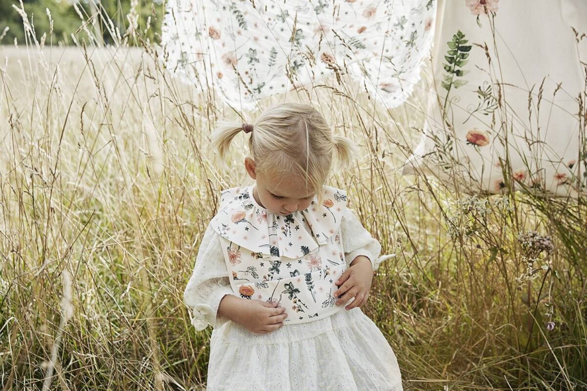 Elodie Details - Bamboo Muslin Blanket - Meadow Blossom - Dzieci I Niemowlęta &Gt; Beciki I Kocyki Niemowlęce