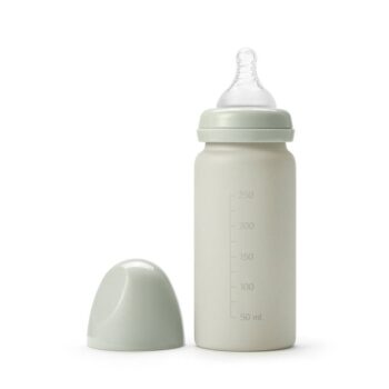 Elodie Details - Glass Feeding Bottle - Mineral Green - Dom i ogród > Kuchnia i jadalnia > Zastawy stołowe > Sztućce
