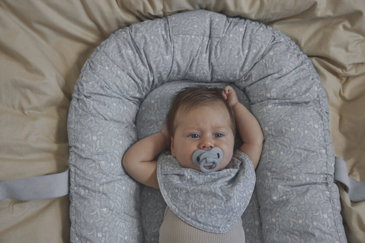 Elodie Details - Portable Baby Nest - Monkey Sunrise - Dzieci I Niemowlęta &Gt; Beciki I Kocyki Niemowlęce