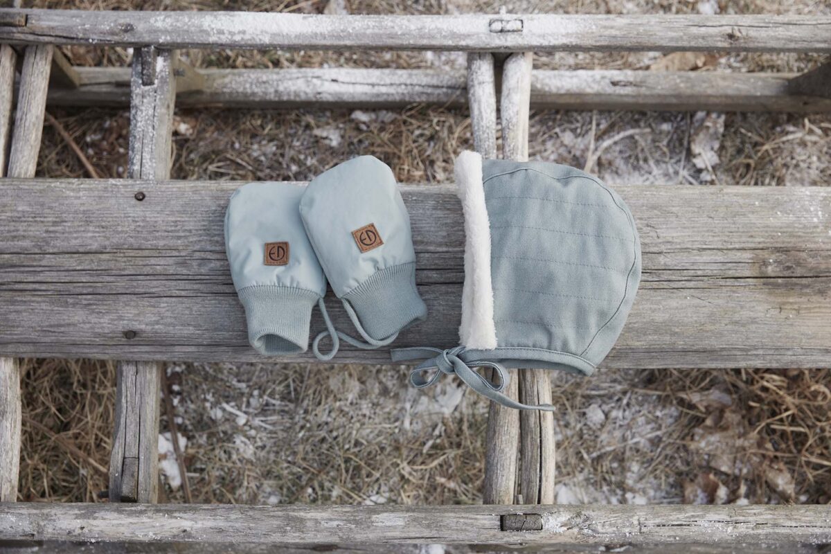 Elodie Details - Winter Bonnet - Pebble Green - 0-3 Months - Ubrania I Akcesoria &Gt; Ubrania &Gt; Ubrania Dla Dzieci I Niemowląt &Gt; Ubrania Wierzchnie Dla Dzieci I Niemowląt